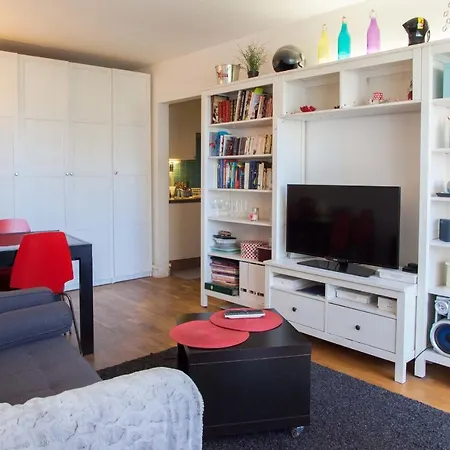 Beautiful Near Pere Lachaise Apartamento Paris